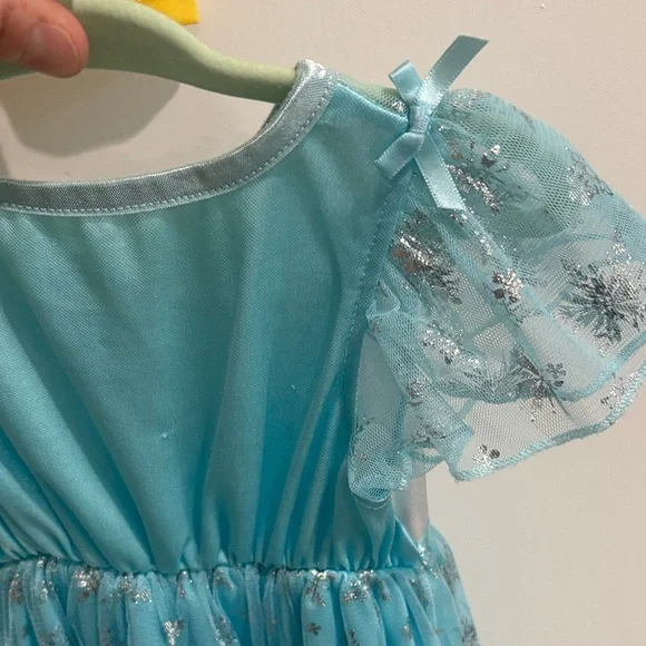 Princess nightgowns size 2T - Picture 5 of 6